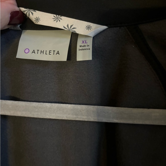Athleta rain jacket - Picture 3 of 3